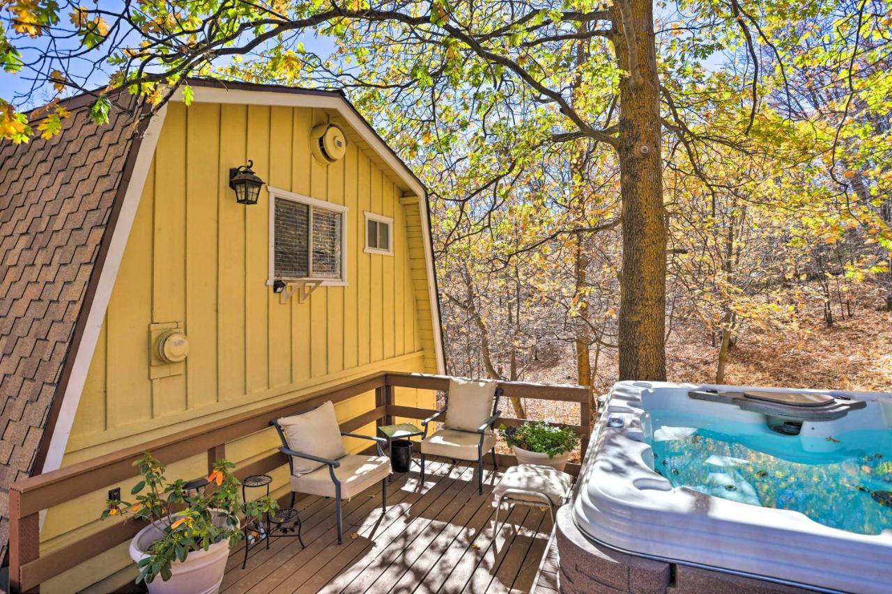 Lake Arrowhead Studio With Private Hot Tub! ภายนอก รูปภาพ